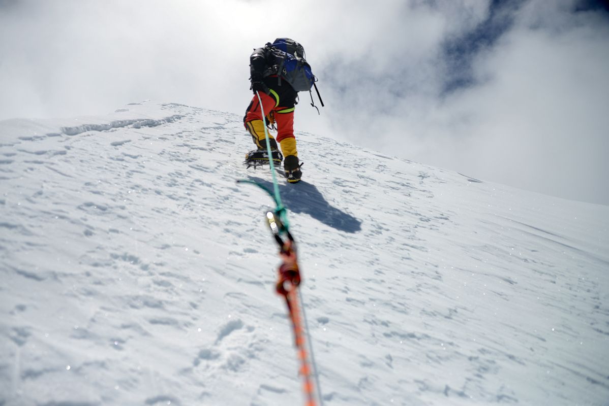 61 Climbing Sherpa Lal Singh Tamang Leading The Last Few Metres To The Lhakpa Ri Summit 